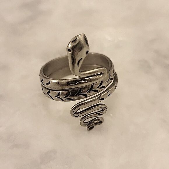 Jens Pirate Booty Snake Goth Boho Indie Biker Silver Wrap Moto Tribal Ring 8 Y2K - Picture 3 of 7